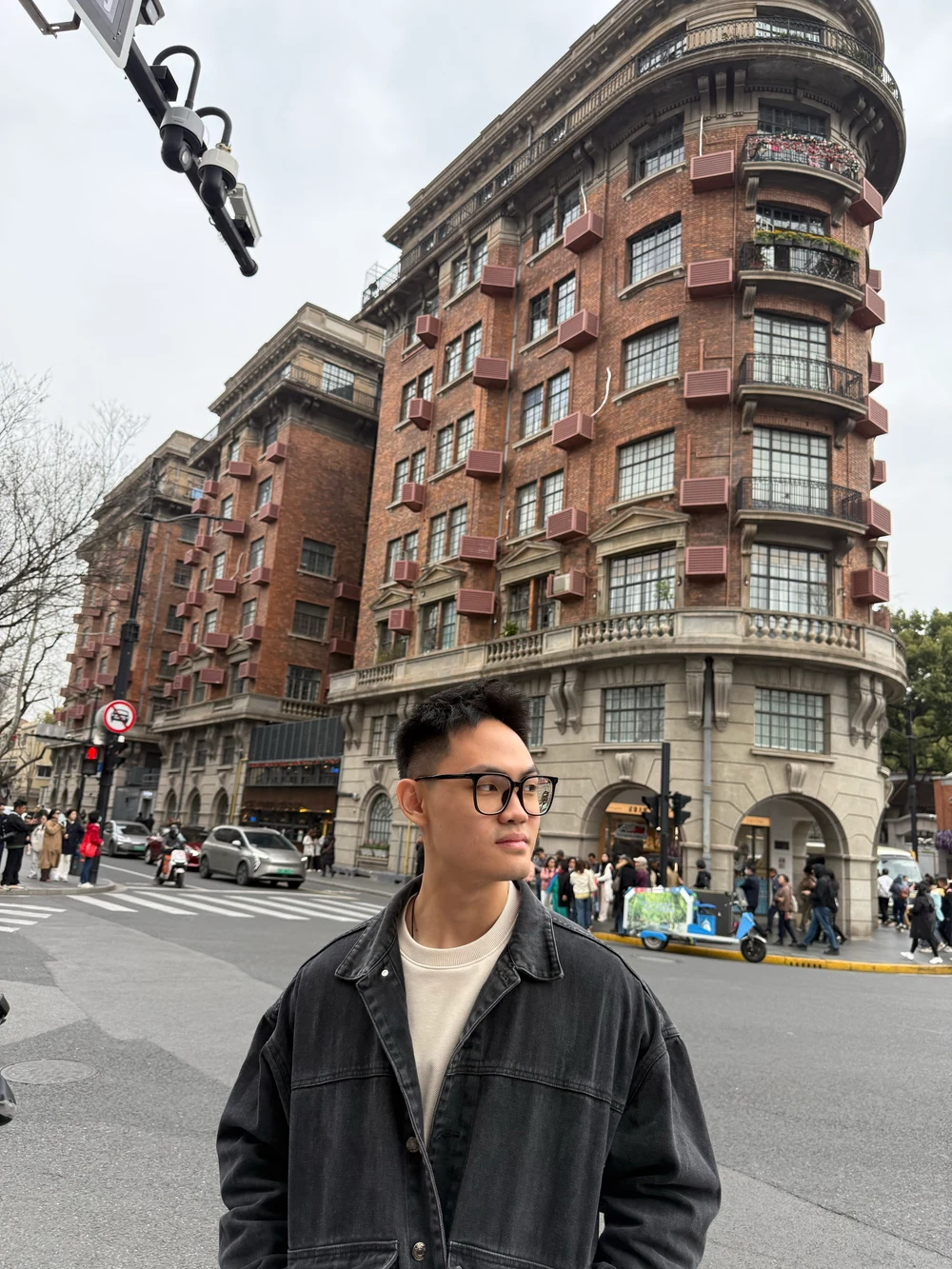Oliver Lee